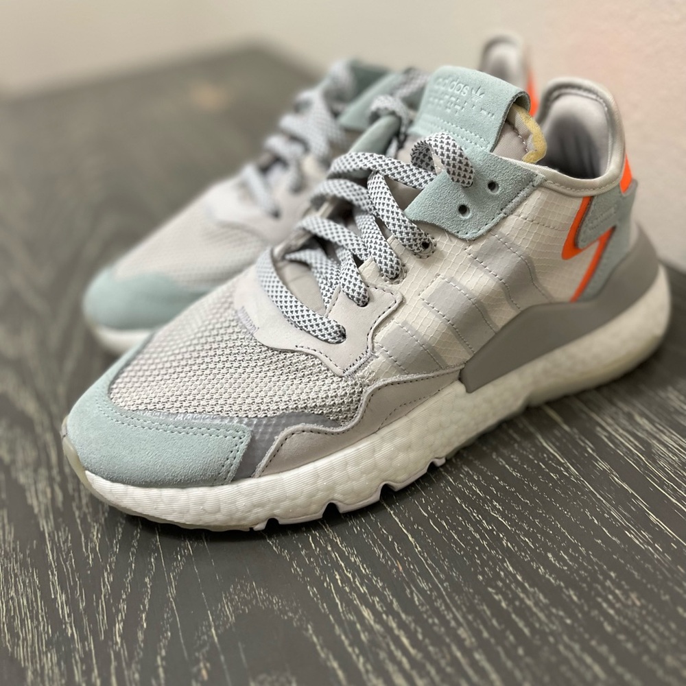 Adidas nite jogger size 7.